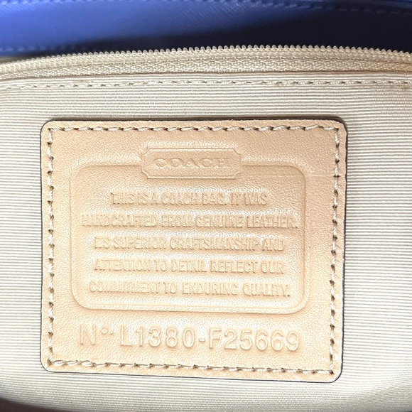 COACH Peyton Jordan Double Zip Carryall, No. F25669 - Picture 13 of 13